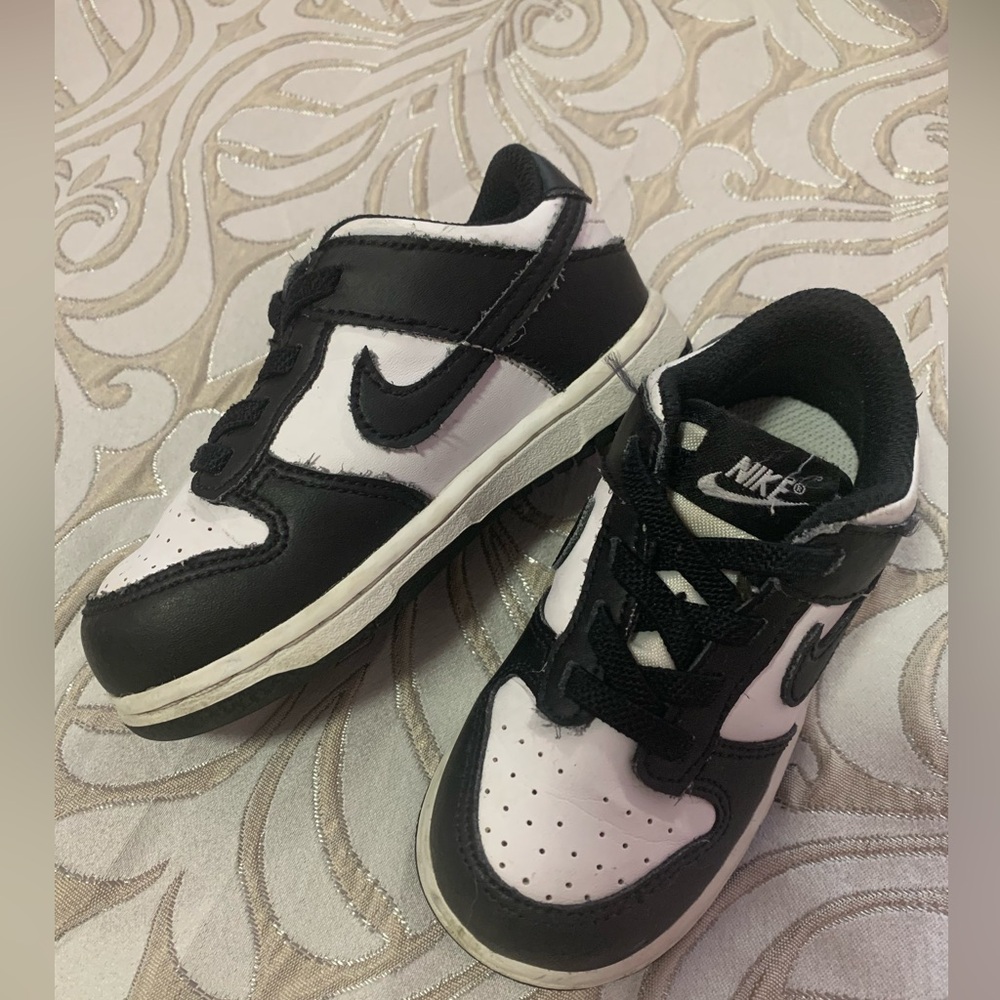 Nike baby girls shoes